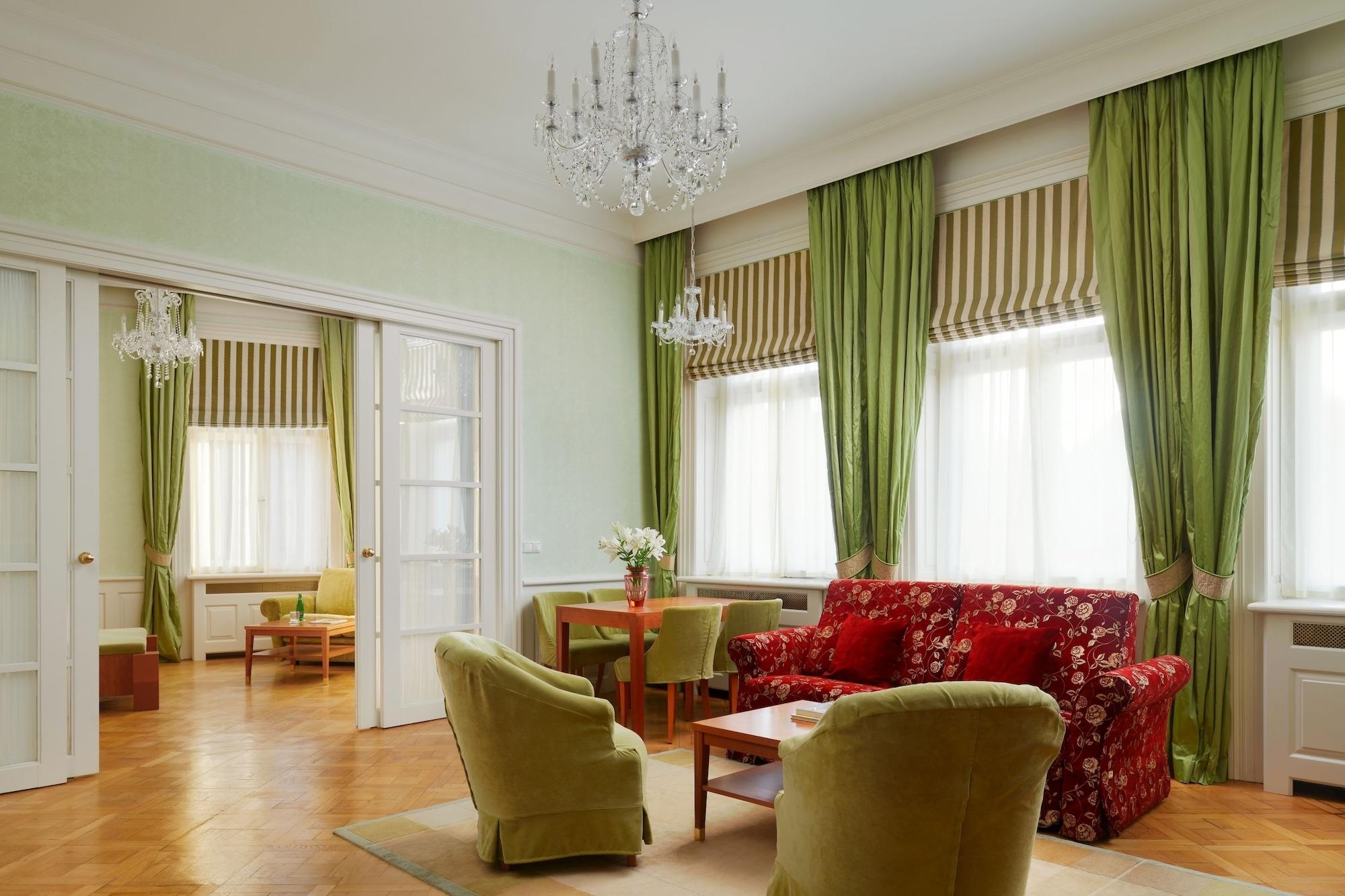 Ventana Hotel Прага Екстер'єр фото