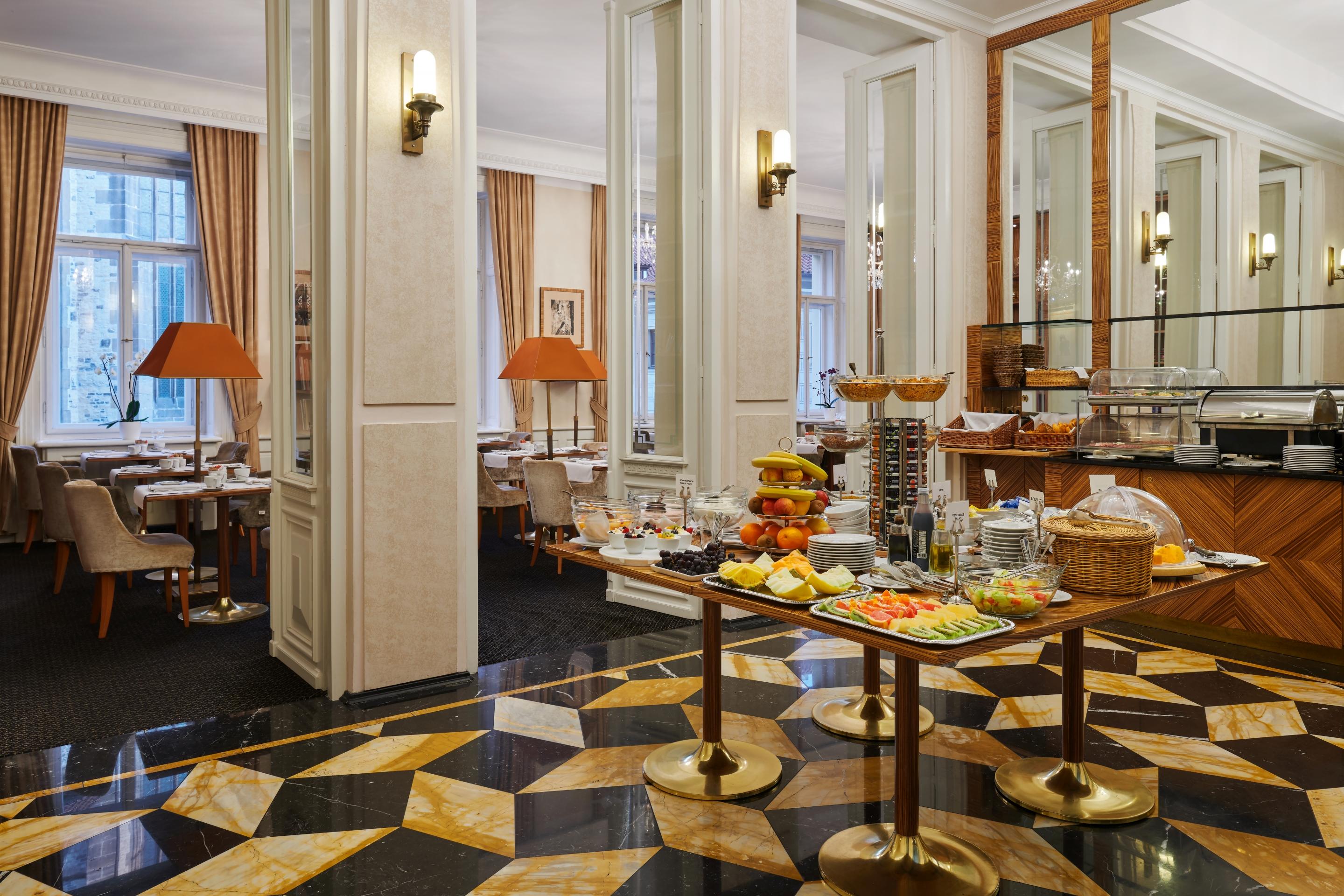 Ventana Hotel Прага Екстер'єр фото